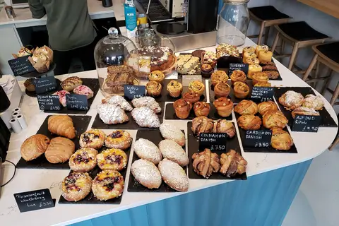 Hot Pantry Bakery photo 2